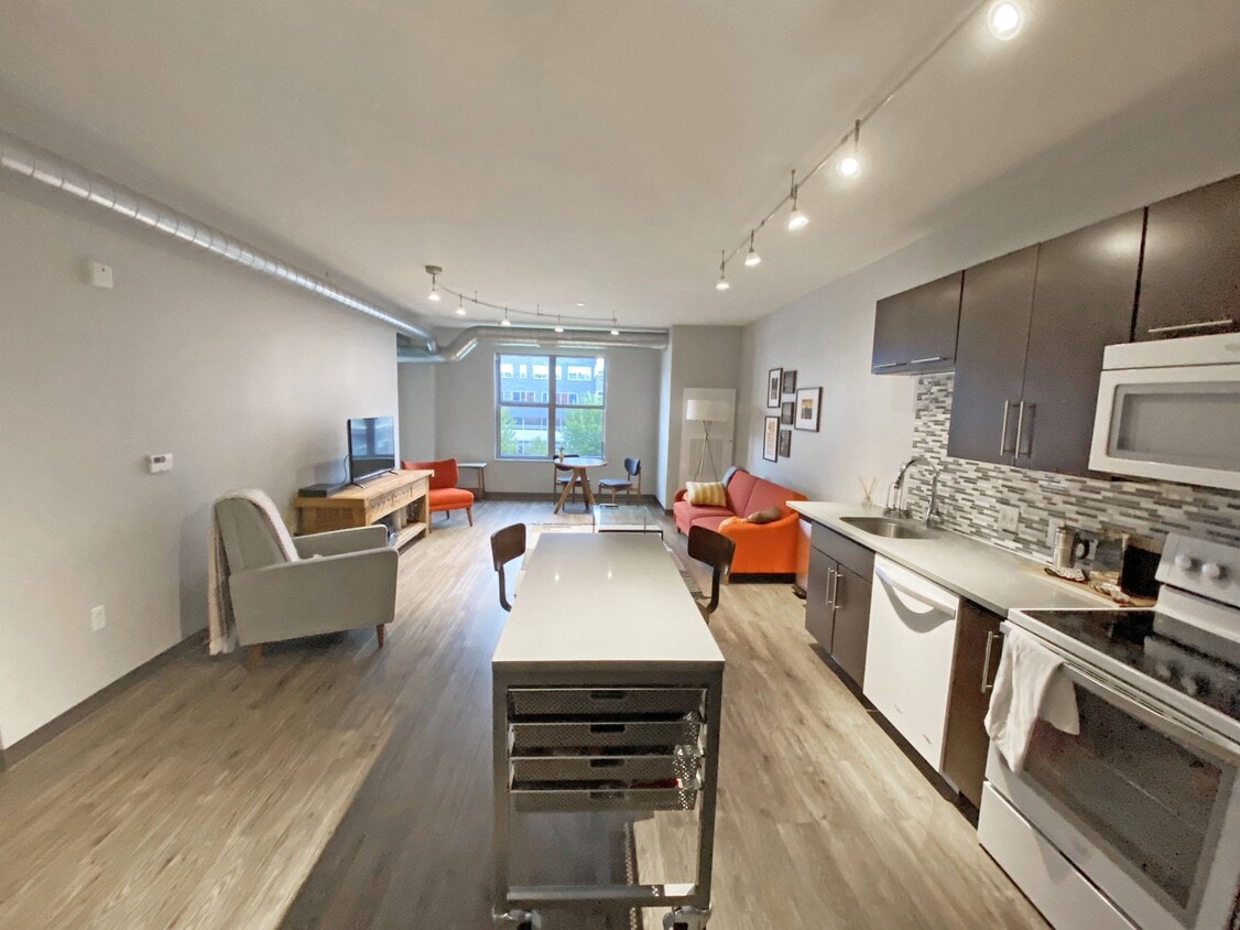 Floor Plan - The 1 Bedroom 8 (Orange)