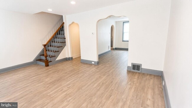 Photo - 2909 Yorkship Rd