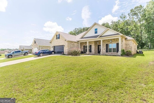 Photo - 306 Rustic Live Oak Trl