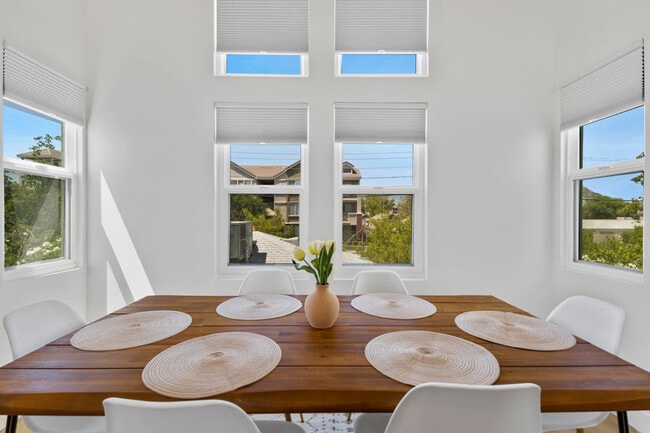 Photo - 4641 N 8th Pl Unit ID1366953P