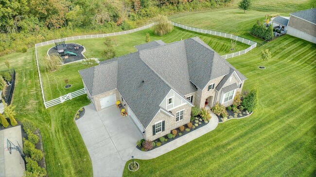 Photo - 1890 Williams Rd