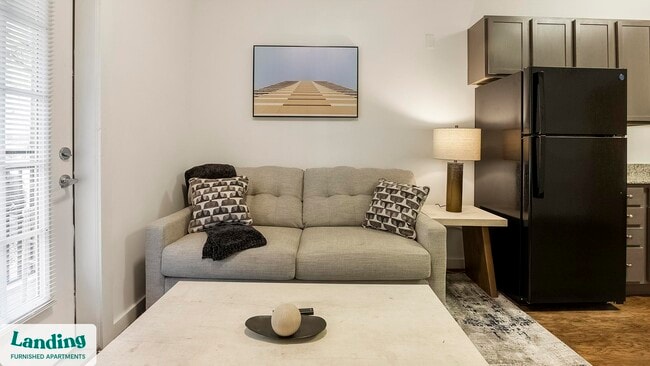 Building Photo - 1903 E Marshall St Unit 204-V.1412327