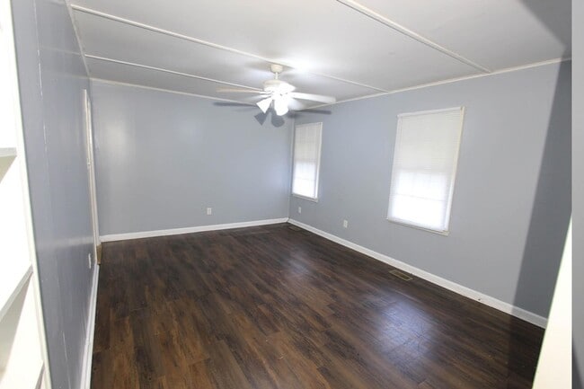 Photo - 934 Bluebird Rd