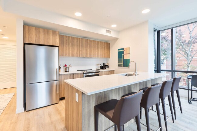 Photo - 60 Kilmarnock St Unit SI FL2-ID1039270P