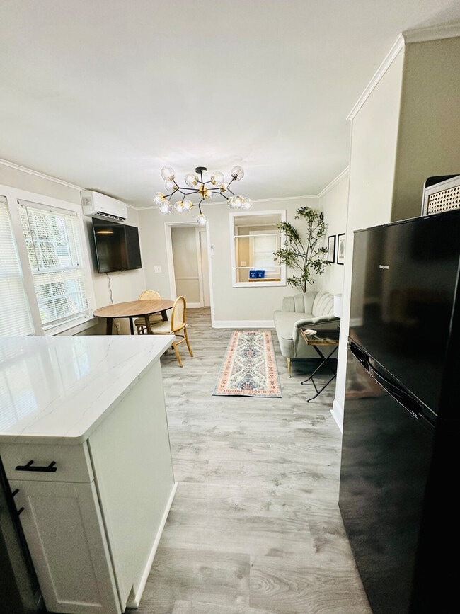 Photo - 231 Rogers Ave Unit ID1234784P