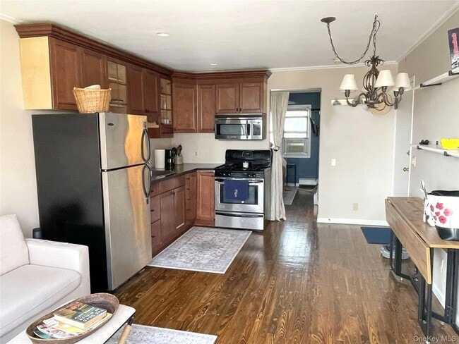 Photo - 65 W Broadway Unit 7B