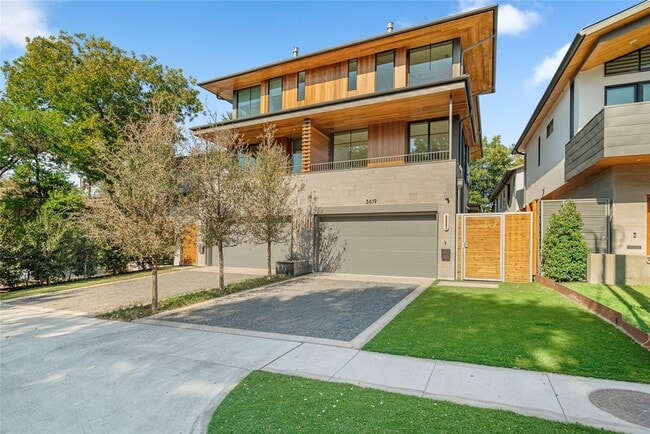 Photo - 3619 Springbrook St