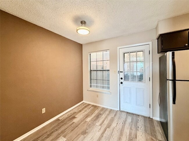 Photo - 1223 Dallas Dr