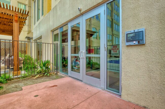 Photo - 500 S Ervay St Unit SI ID1297784P