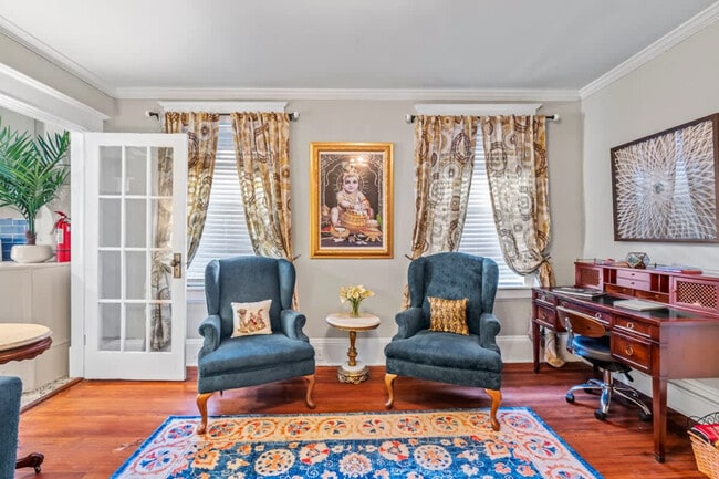 Photo - 2737 College St Unit SI ID1578506P