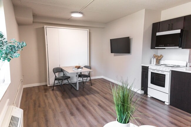 Photo - Furnished Apartments with flexible lease terms and unbeatable building amenities.