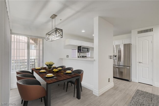 Photo - 2120 Sealion Dr Unit 105