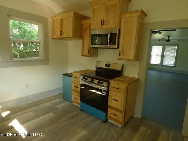 Photo - 612 S 4th St