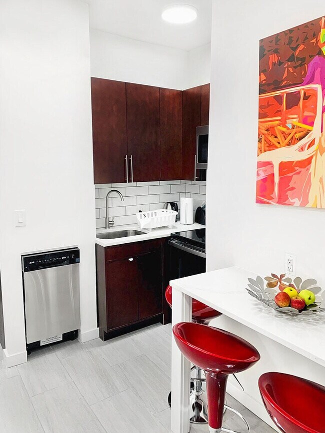 Photo - 206 W 138th St Unit SI ID1032041P