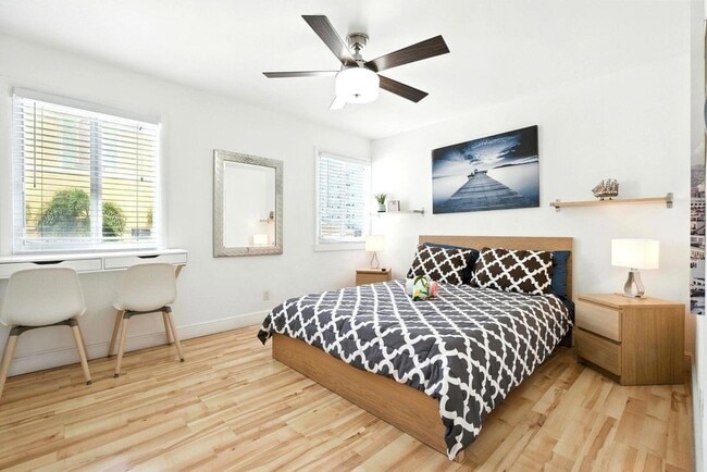 Photo - 343 Van Buren St Unit 8