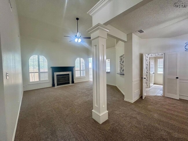 Photo - 2820 Judson Cir