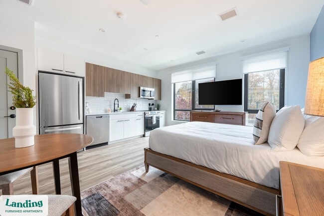 Building Photo - 39 Railroad Ave Unit 336.1412387