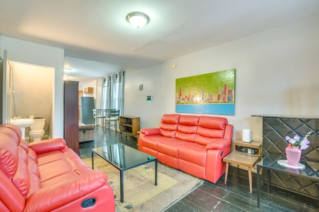 Photo - 5207 S May St Unit ID1306742P