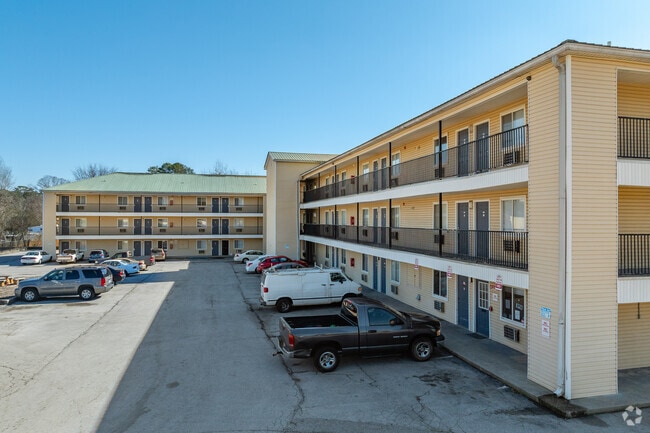 Siegel Select Chattanooga I - Siegel Select Chattanooga