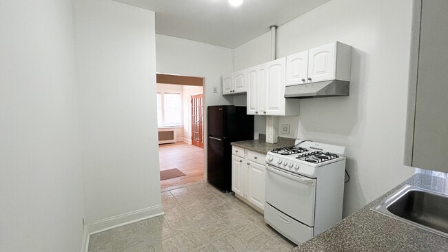 Photo - 31-44 35th Street