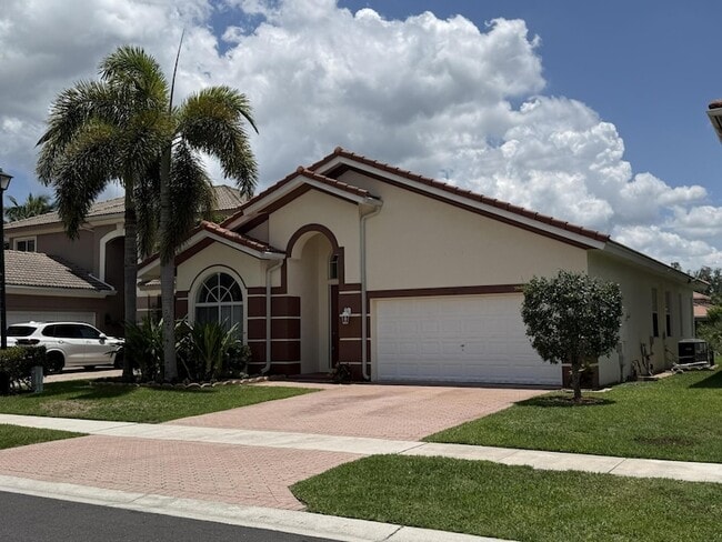 Photo - 9084 Silver Glen Way