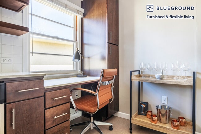 Photo - 1406 Elkgrove Cir Unit SI FL2-ID414