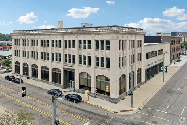 200 E 1st St - MSU Lofts