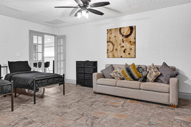 Photo - 1806 Clayton Dr Unit SI ID1603449P