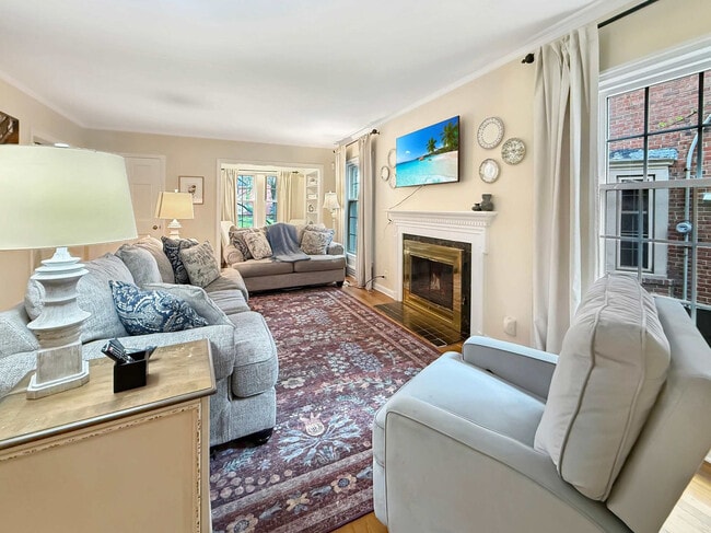 Building Photo - 2591 University Blvd Unit SI ID1593942P
