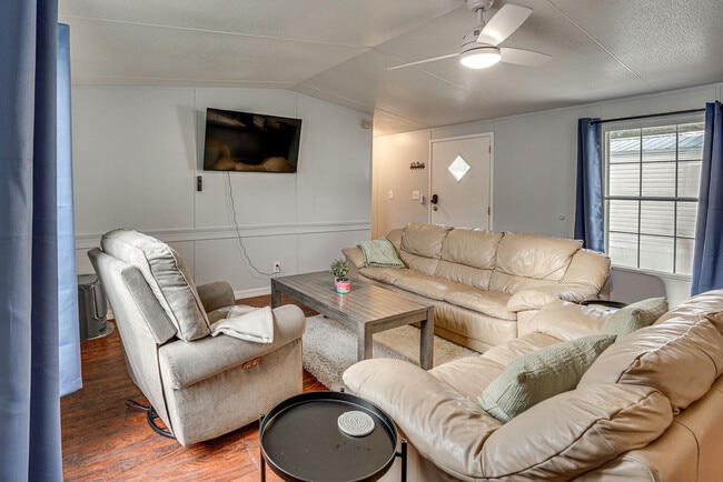 Photo - 7117 SW Archer Rd Unit SI ID1589221P