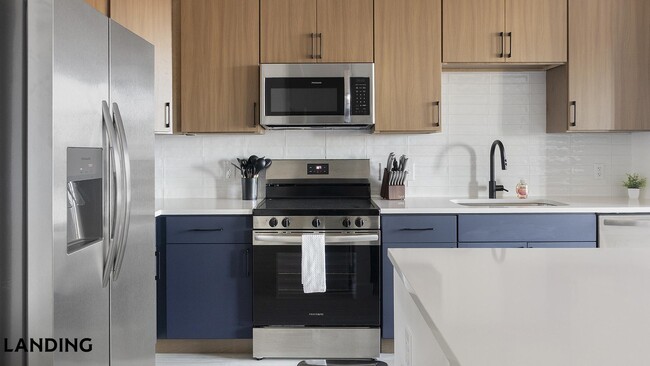 Photo - 1007 S Mint St Unit 712
