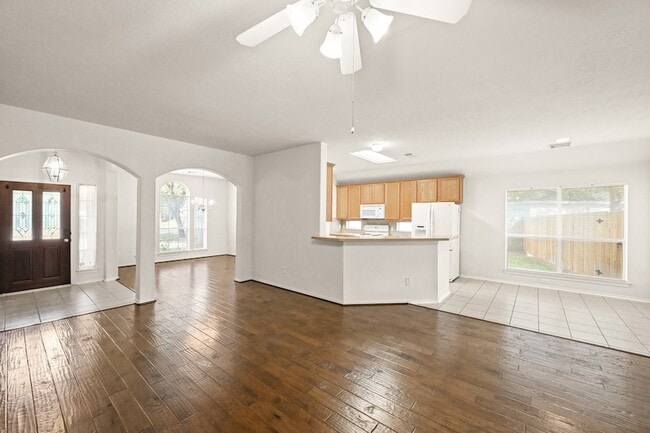 Photo - 18403 Lost Maples Ct