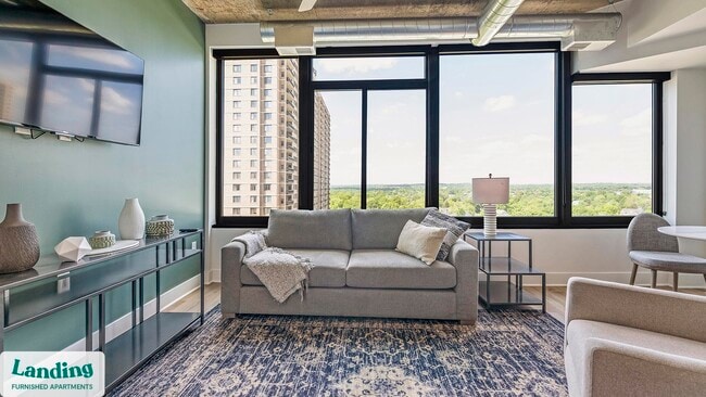 Building Photo - 5201 Leesburg Pike Unit 1039.1408756