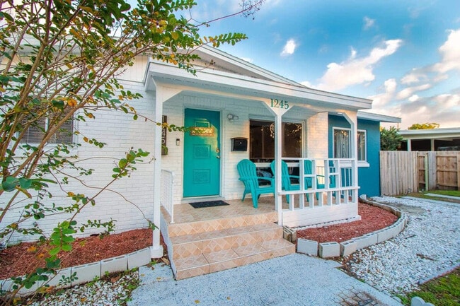 Photo - 1330 Catalpa Ln Unit ID1094221P