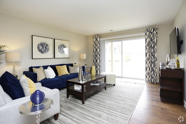 Photo - Lamberton Lake