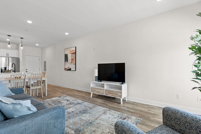 Photo - 2318 E Main St Unit ID1043905P