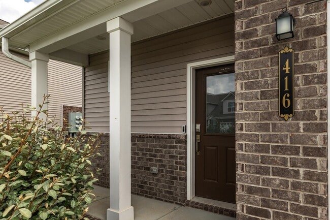Photo - 416 Alcott Way