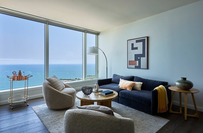 Building Photo - 1000 S Michigan Ave Unit FL67-ID1250691P