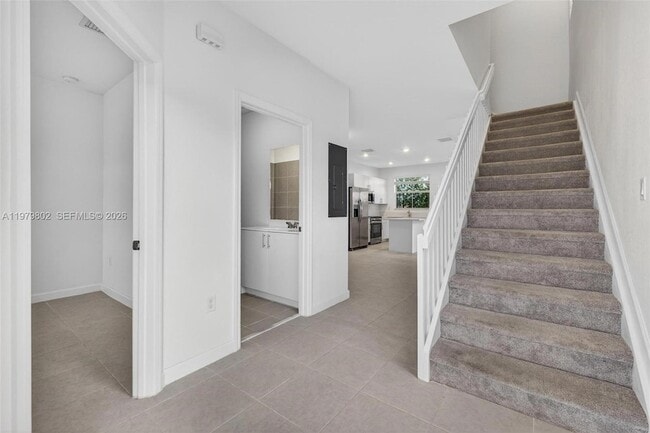 Photo - 2650 SE 29th St