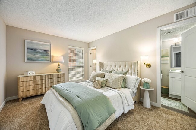 Photo - Forest Lake at City Center