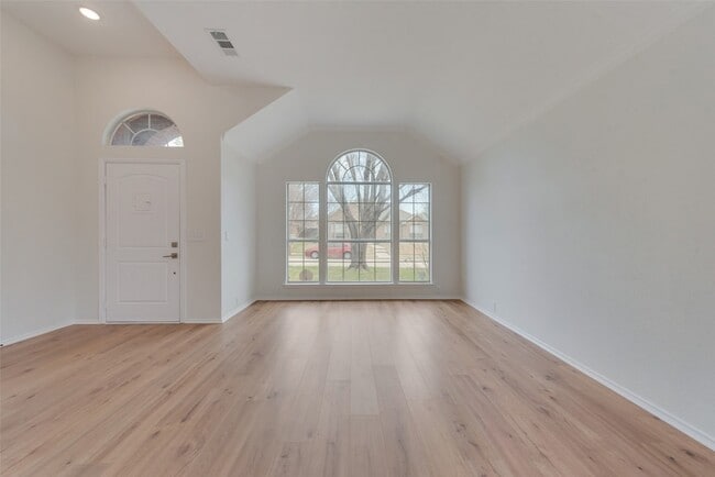 Photo - 7307 Cresson Dr