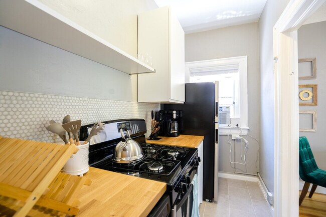 Photo - 1660 N Gaylord St Unit SI ID1026278P