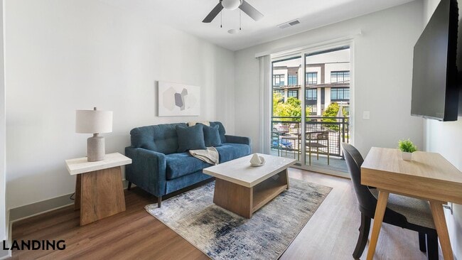 Building Photo - 1310 Hillside Ave Unit 406