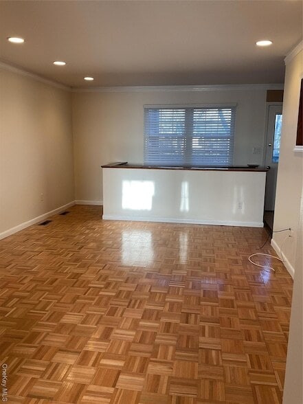 Photo - 430 Somerset Dr Unit F