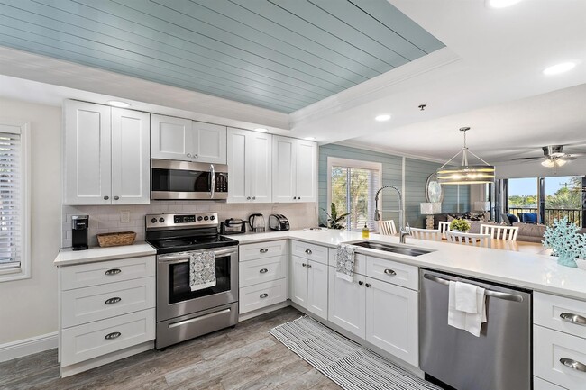 Photo - 275 Palm Ave Unit A301