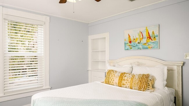 Photo - 14 Sanchez Ave Unit A