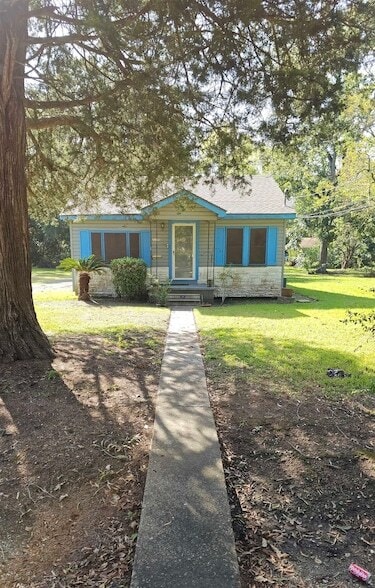 Building Photo - 2235 Johnson St