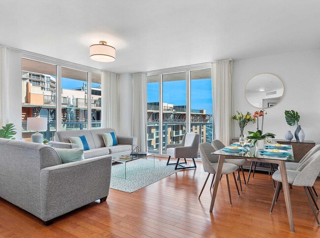 Building Photo - 2889 McFarlane Rd Unit ID1240687P