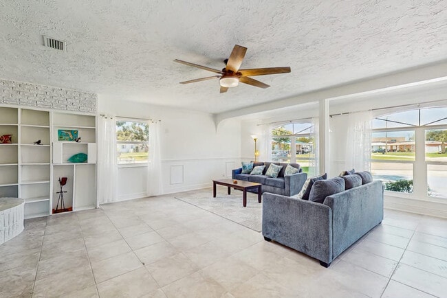 Building Photo - 3903 Cape Vista Dr Unit SI ID1591401P