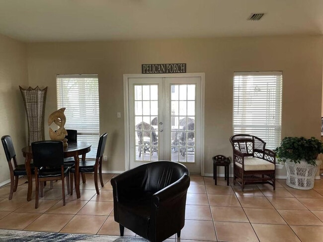 Photo - 126 Pike St Unit ID1255597P